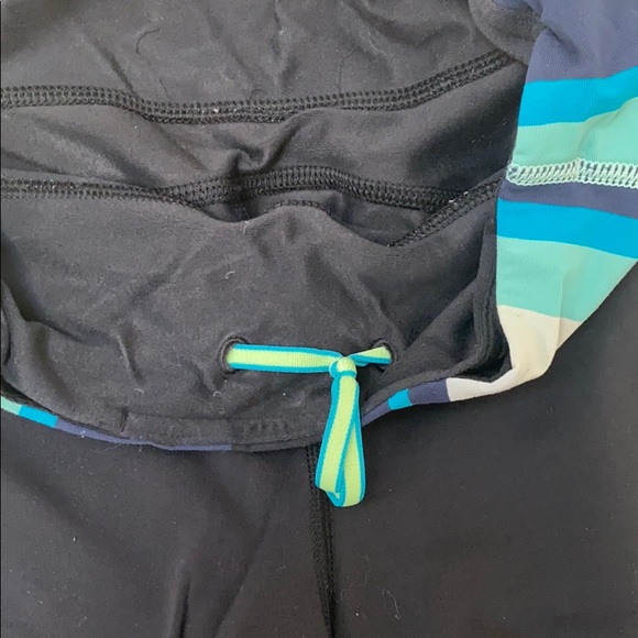 Lululemon leggings - Picture 4 of 8